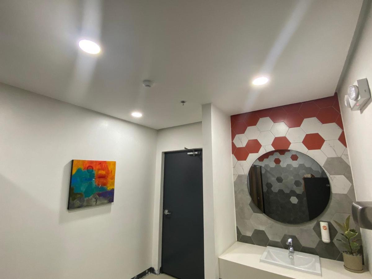 Go Hotels Plus Tuguegarao Extérieur photo