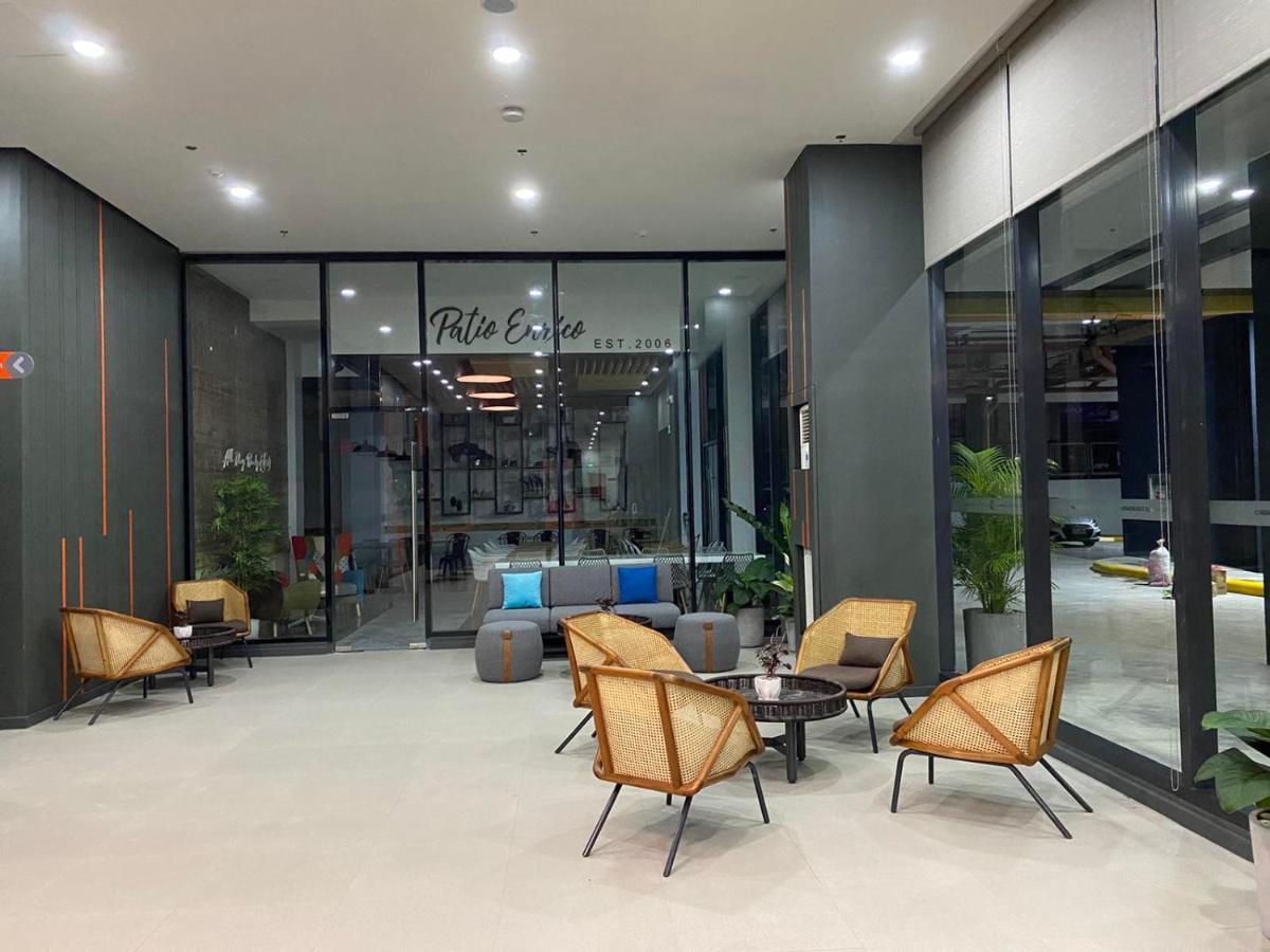 Go Hotels Plus Tuguegarao Extérieur photo